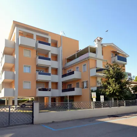 Gondola Apartman *