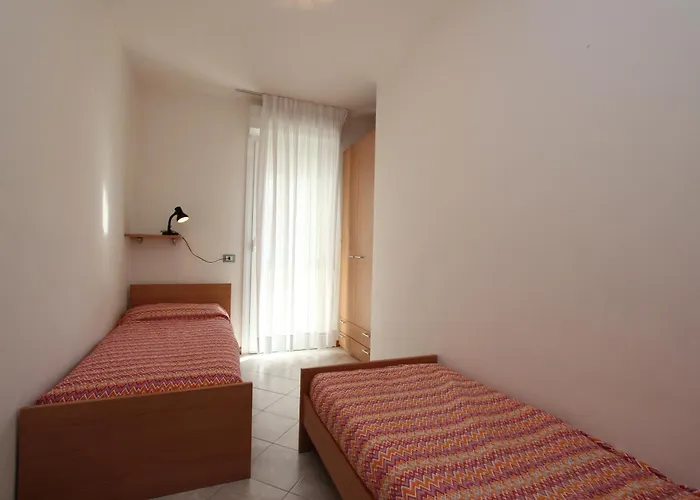 Gondola * Μπιμπιόνε